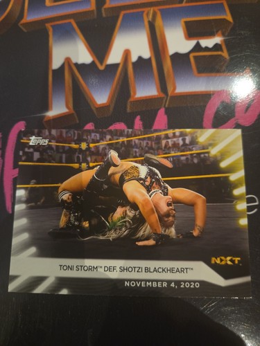Topps wwe wwf toni - wwe,