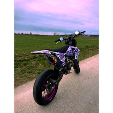 Magnetischer Kennzeichenhalter