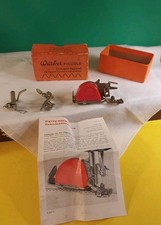 Würker Piccolo Zickzack Apparat f Haushalt Geradstich Nähmaschinen, u 2 Füsschen