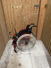 Rollstuhl Berollka Findus Leichtlaufrollstuhl Kinderrollstuhl SB 29cm 100kg