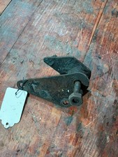 1 Zündapp 175 S Trophy LINKS Motorhalter 200 201 Befestigung Rastenhalter