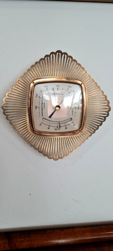 Barometer thermometer - -,