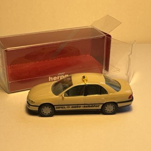 Modellauto herpa h0 - ,