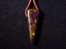Boulder Opal Anhänger aus