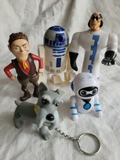 5 x Spielfiguren für Kinder 2 x Roboter, 2 x Mann, 1 x Hund
