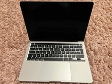 Apple MacBook Pro 13 Zoll 250GB Space Grau, Touch Bar, Inkl Magic Mouse