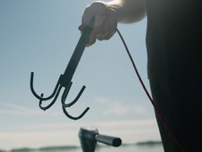 DELPHIN HELP, Löseanker für