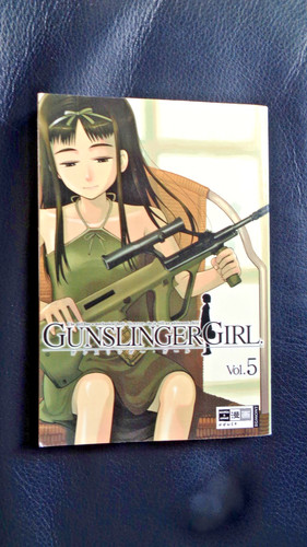 Comic gunslinger girl vol - "gunslinger,