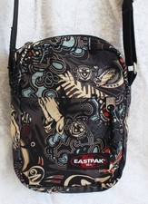 EASTPACK Herren Umhängetasche gemustert H 22 x B 16 cm viele Taschen