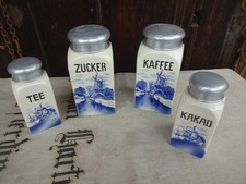 4 alte Deckeldosen