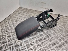 Audi A4 S4 B8 8K 2015 Armlehne