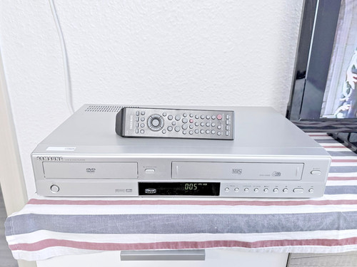Samsung dvd v5600 vhs - dvd,