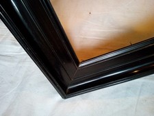 großer breiter profilierter