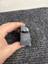 Handschuhfach MMI Schalter