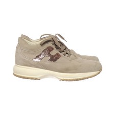 Hogan Interactive, Sneaker