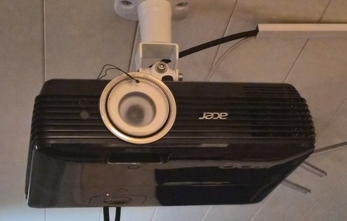 Acer v6820i uhd dlp - uhd,