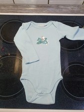 Hellblauer "Motiv" langarm