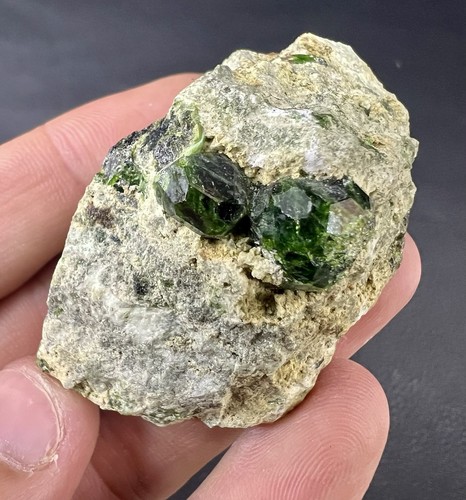 Garant demantoid aus - demantoid, kirman
