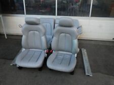 Innenausstattung Sitze vorne Rücksitzbank Leder hellgrau MERCEDES-BENZ CLK C208