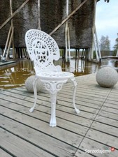 GROßER Gartenstuhl Gusstuhl