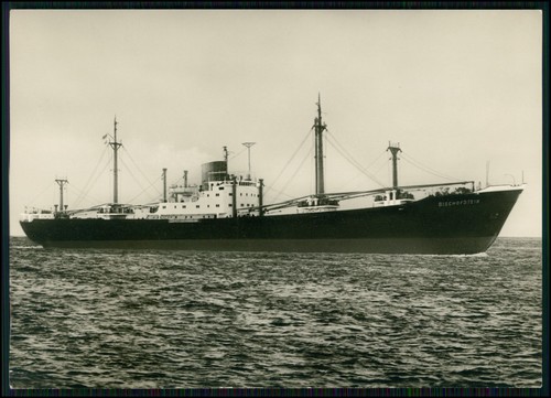 Foto frachtschiff ms - -,
