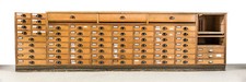 Apothekenschrank um 1920