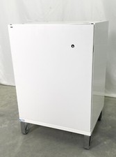 Arztschrank Praxisschrank ASTRA Geräteschrank Ausstellungsstück Metallschrank 