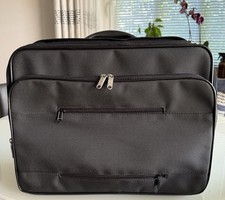 Aktentasche, für Geschäftsreisen. 1 A Zustand,  da wenig  benutzt!