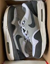 AIR MAX 1 ESSENTIAL gr. 45