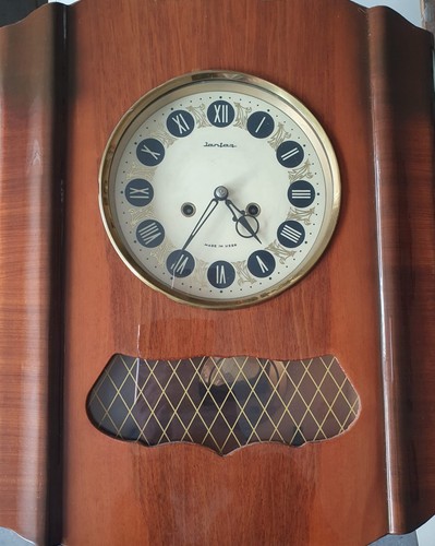 Antike wanduhr der marke - der,