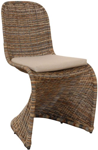 Rattan-Schwingstuhl