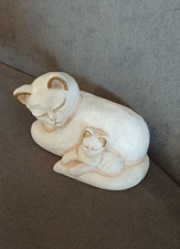 Thun Katze mit Babykatze Bozen