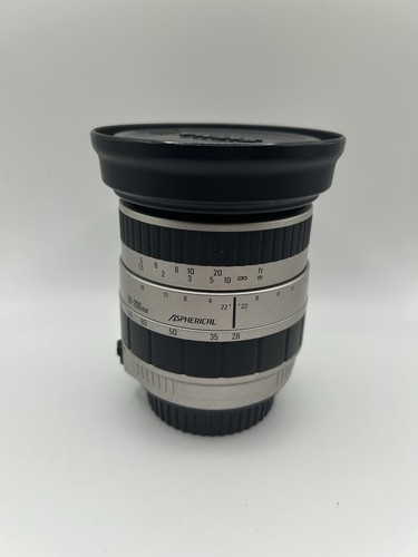 Sigma zoom 200mm - 28-200mm, f/3.8-5.6
