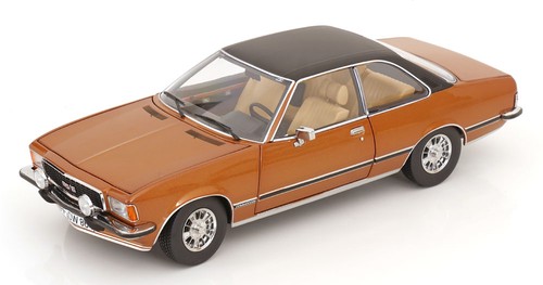Touring opel commodore - 1:18,
