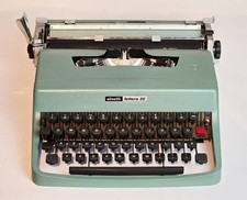 Reiseschreibmaschine Olivetti