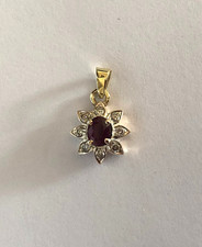 Rubin und Diamanten  kleiner