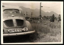 Fotografie Auto Heckansicht, Kfz-Kennzeichen Wiesbaden 