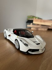 Ferrari LaFerrari burago 1:24