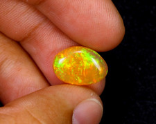 Natürlicher äthiopischer Welo Opal,  13.8 x 9.8 x 3.8 mm, 2.92 Karat