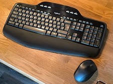 Logitech MK710 (820-002950) Funk-Tastatur und Funk-Maus M705