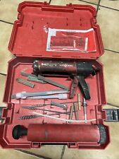 HILTI HIT MD 2000 mit Ausblasspumpe