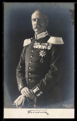 Uniformfoto des grossherzoges - uniformfoto,