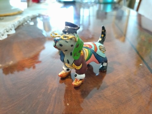 Toms drag hund figur tom - toms,