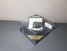 Mini Moke Closed Convertible - Limitiert -1:43 - 1964 - Snowberry White - V98155