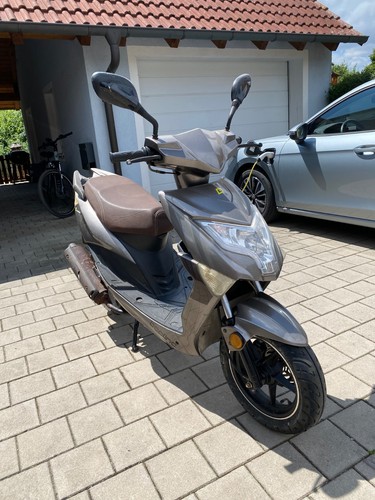 Mofa roller von tapo - mofa,