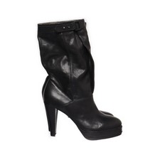 Tiger of Sweden, Stiefel