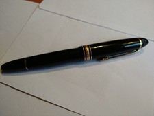 Montblanc Meisterstück Kolbenfüllfederhalter Gold-Coated LeGrand