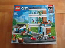LEGO CITY: Modernes Familienhaus (60291) vollständig