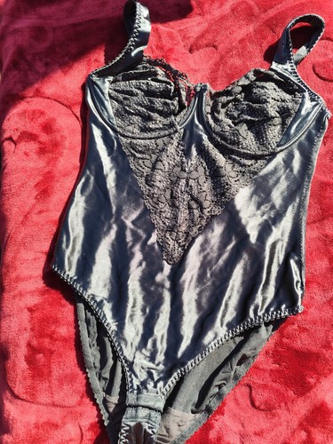 Luxus body thea plus satin - 42,