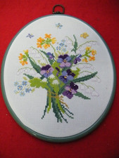 Kreuzstich Stickbild Blumen